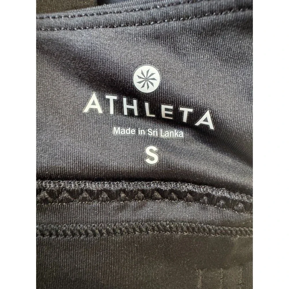 ATHLETA Women's SMALL Crisscross Full Coverage Wireless Sports Bra Black